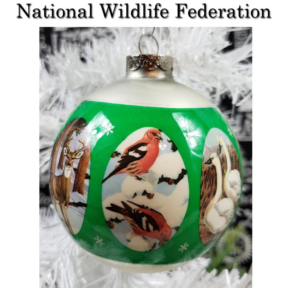 National Wildlife Federation Vintage 1979 Christmas Glass Ornament